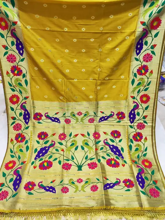 Mor popat brocade paithani  uploaded by Krishna fashion on 4/25/2023