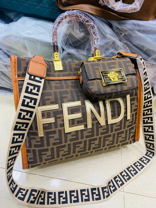 FENDI HAND BAG  uploaded by T&I bags  on 4/25/2023