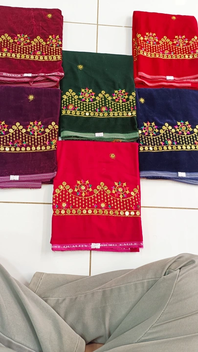 Welwet blouse with work uploaded by Rani sati vastar bhandar chirawa main market  on 4/25/2023