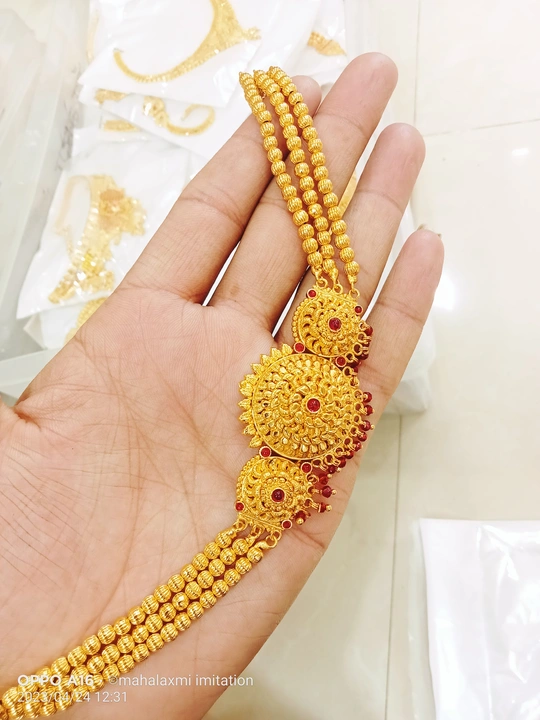 Product uploaded by Mahalaxmi imitation jewellery Ahmed nagar  on 4/25/2023
