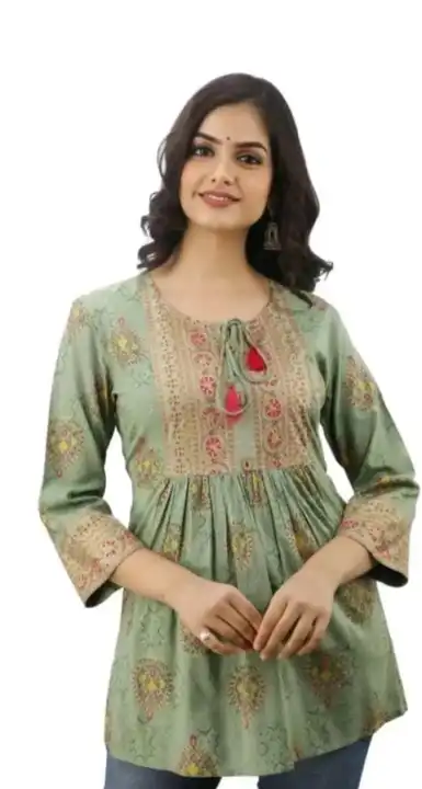Printed tops uploaded by Maruti ethnic fashion on 4/25/2023