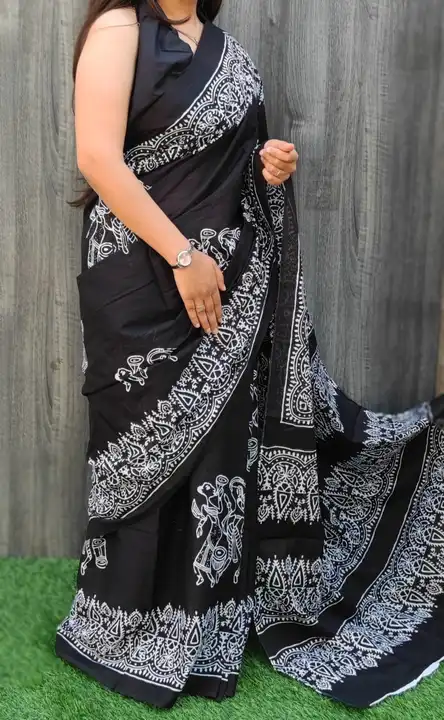 Product uploaded by Saree sute running on 4/25/2023