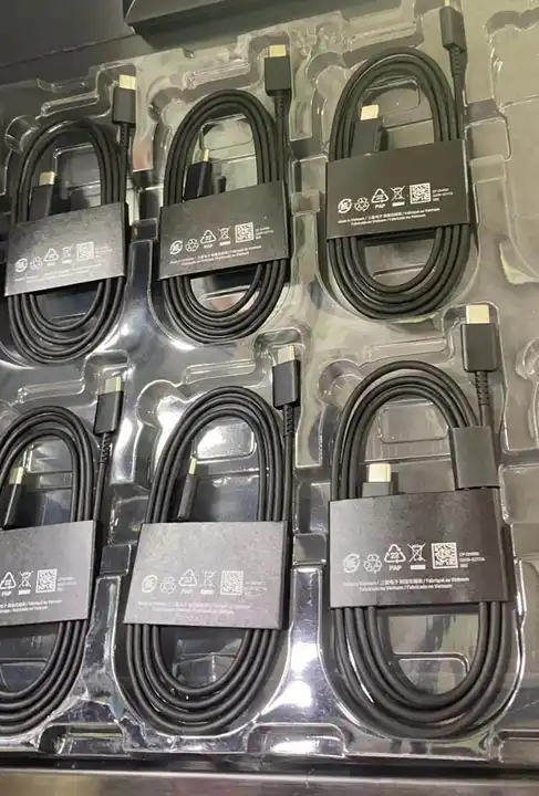 Type c to typc c cable original black white colour  uploaded by RK MOBILE ACCESSORIES  on 4/26/2023