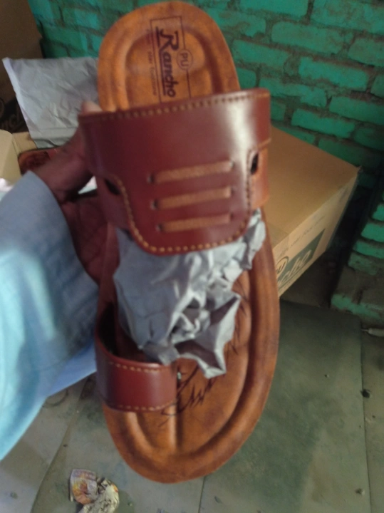 Pu slippers  uploaded by Al fine footwear jajmau kanpur on 4/26/2023