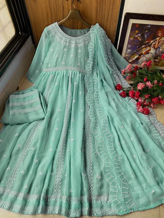 LC 1028

♥️ PRESENTING NEW DESIGNER  EMBROIDERED ANARKALI GOWN ♥️

♥️ GOOD QUALITY EMBROIDERED GEORG uploaded by Aanvi fab on 4/26/2023
