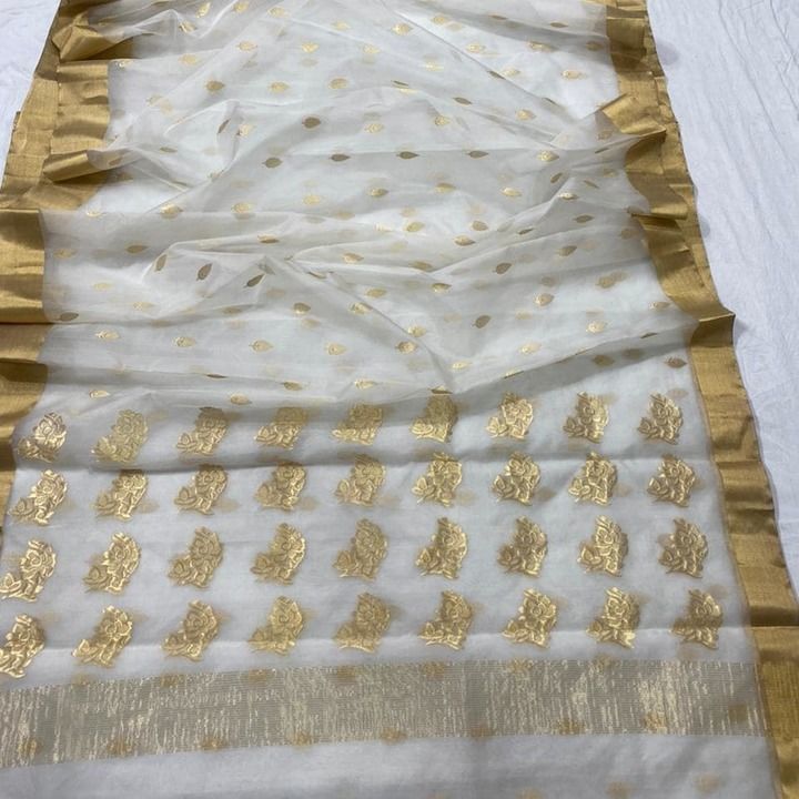Handloom saree uploaded by business on 3/7/2021