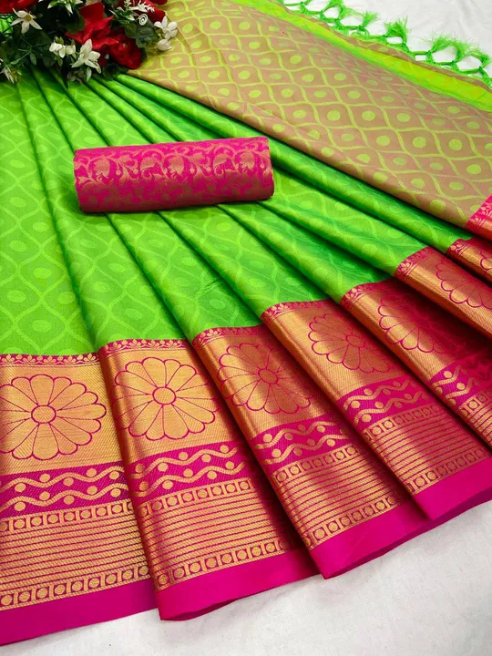 Saree  uploaded by Smartlooks on 4/26/2023
