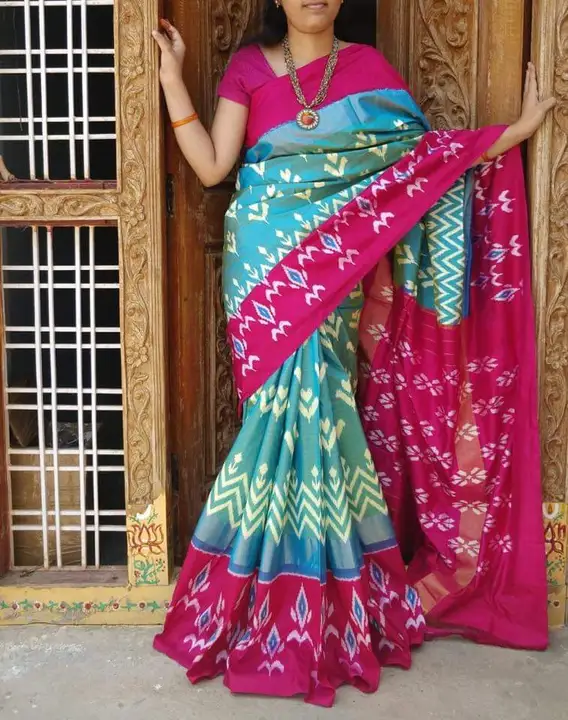 Pochampally Handloom Ikkat Pattu Tishu Border Designer Sarees  uploaded by KS HANDLOOM on 4/26/2023