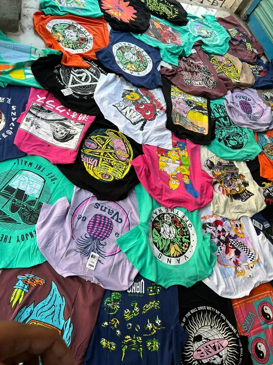 Vans,Zara,noratu,pull&bear mixed tshirt uploaded by Dip cloth store on 4/26/2023