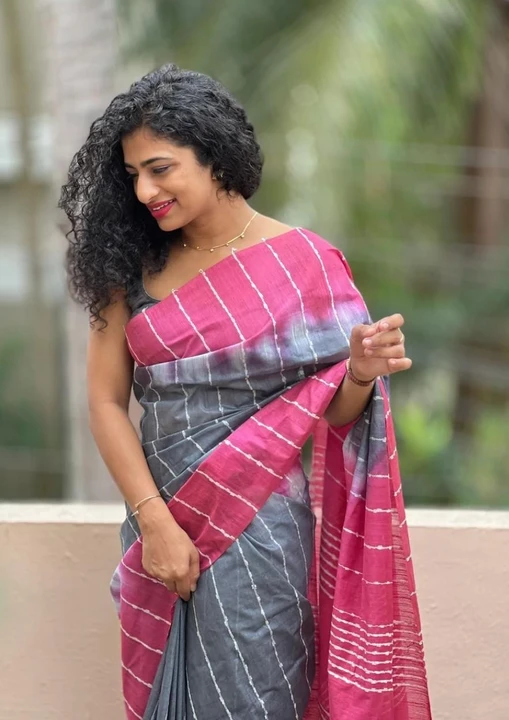 Post image Today fashion handloom  has updated their profile picture.