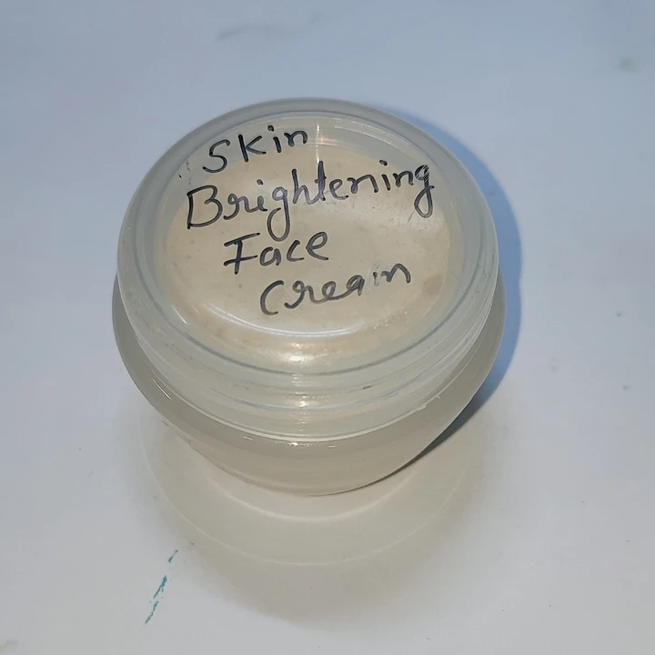 Skin brightening cream uploaded by Apres bath handmade products on 4/27/2023