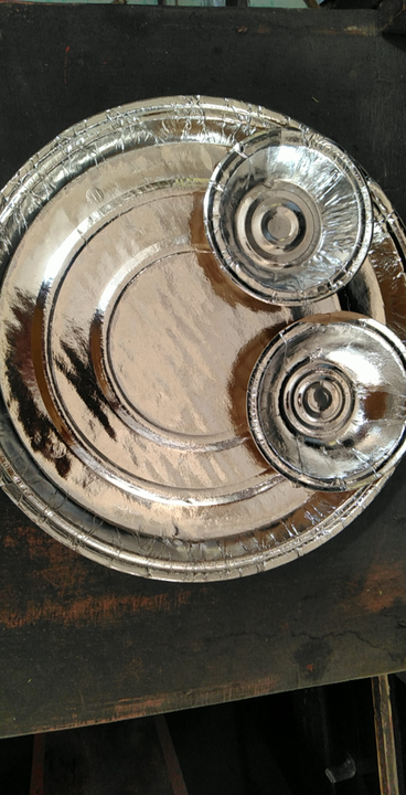Silver paper plate 13 inch  uploaded by Disposal items on 4/27/2023