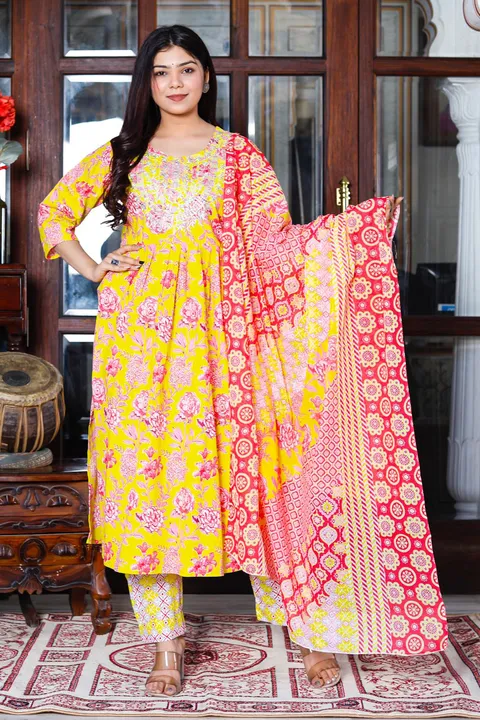 Printed kurti set  uploaded by Stawbuds on 4/27/2023