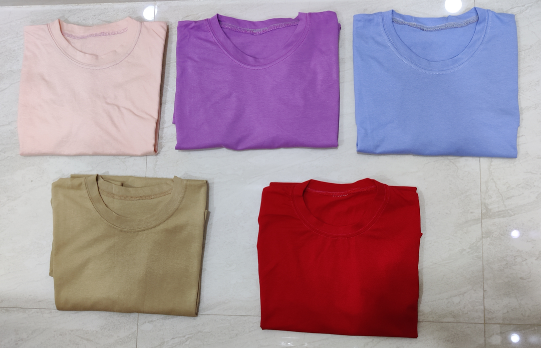Post image Plain Tshirt 
Regular Free Size
Mix color
160+ gsm
Min qty: 25pcs
Price : 125/pc