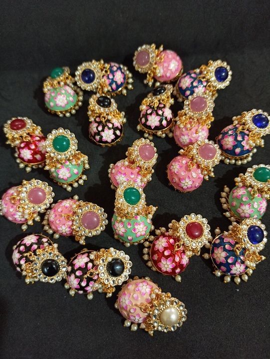 Post image Meenakari earrings, jhumki
For order or join us for updates.
WhatsApp +918080595267