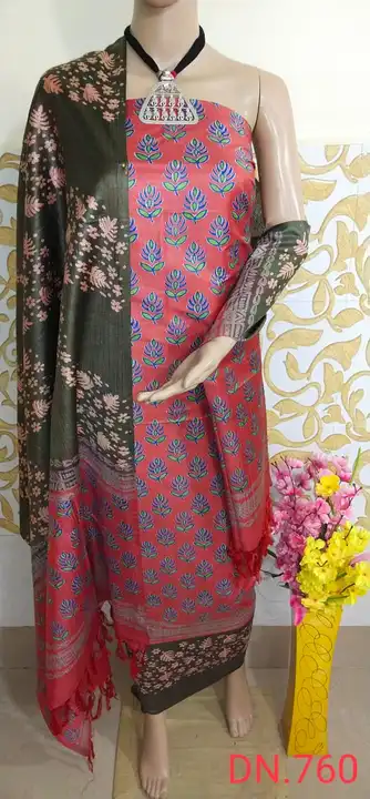 Post image RE STOCK 

👉NEW COLLECTION👌🥰👍 BLOCK DISCHARGE PRINT SUIT....👌

    KATAN SLUB SILK 

➡WITH TOP , BOTTOM AND DUPATTA FREE SIZE
 
➡FULLY READY PIECE (ONLY DESPATCH )

➡ 699/ RS.. Only