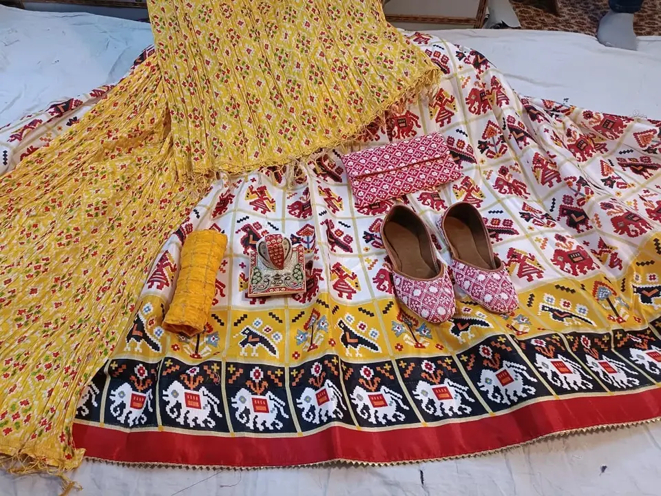 Product uploaded by Jaipuri wholesale gotta patti kurtis nd sarees on 4/28/2023