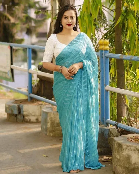 butiful sarees uploaded by Villa outfit on 4/28/2023