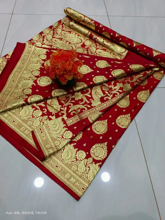 Bridal Special Benarasi Sharee uploaded by Maa Kali Sharee Center on 4/28/2023