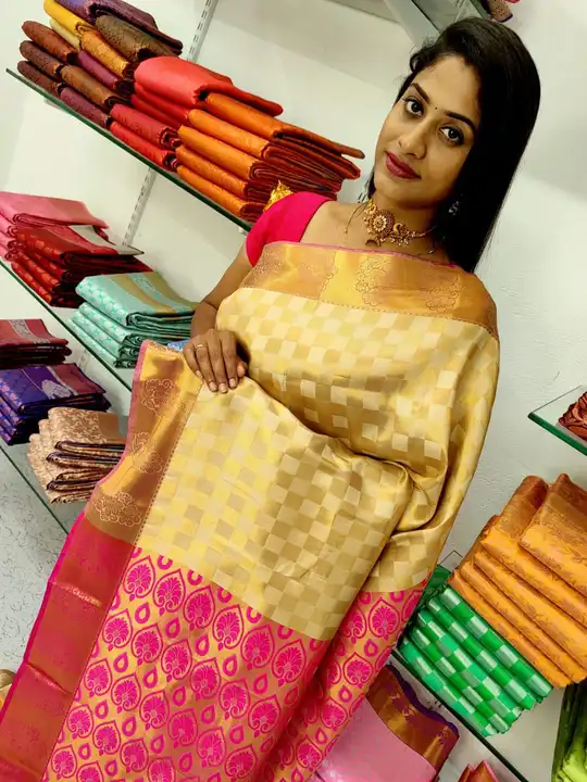 Product uploaded by Sri alagiammu sarees collection on 4/28/2023