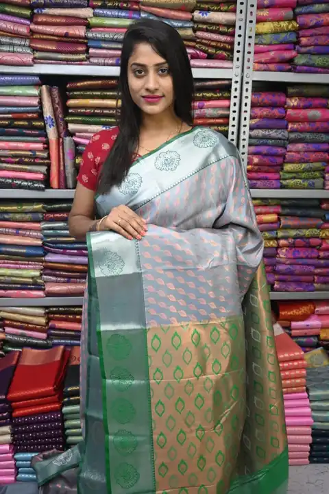 Bridal pick & pick saree  uploaded by Sri alagiammu sarees collection on 4/28/2023