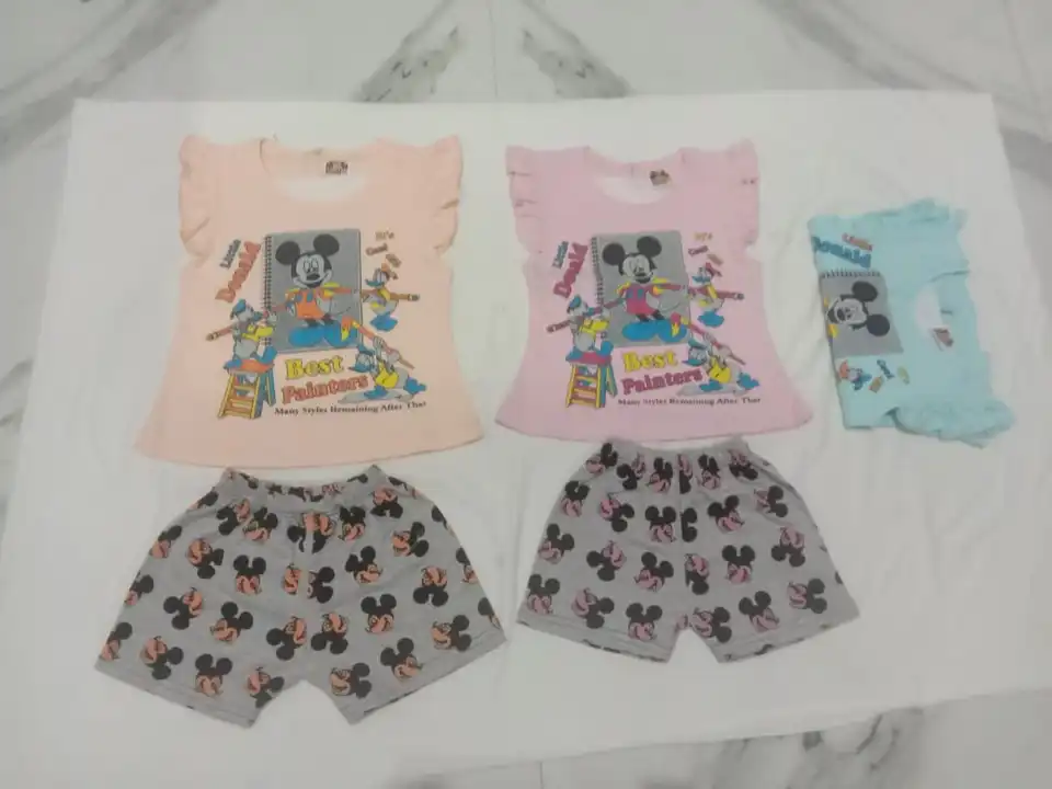 Babys dress set.. uploaded by Nexus Gift House on 4/28/2023