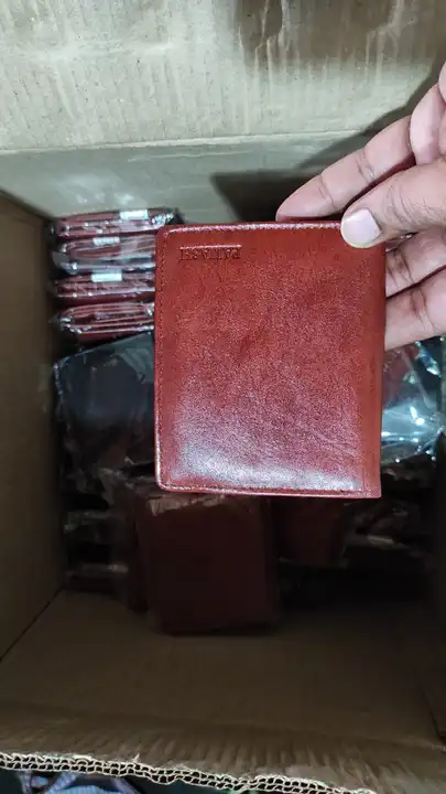 Genuine leather wallet  uploaded by Fashion Avenue Kolkata on 4/28/2023