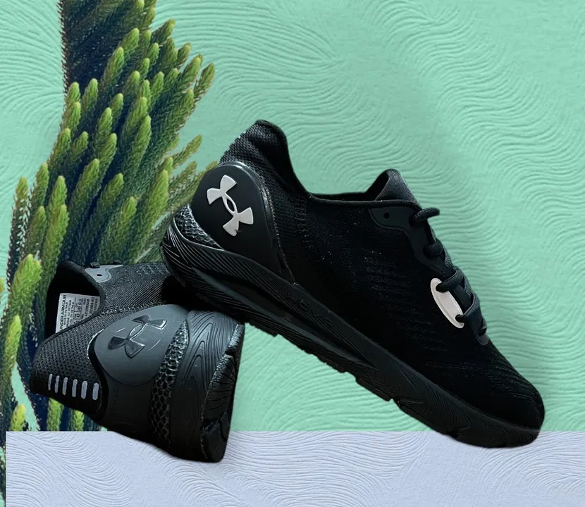 Under armour hovr uploaded by Brand surplus on 4/28/2023