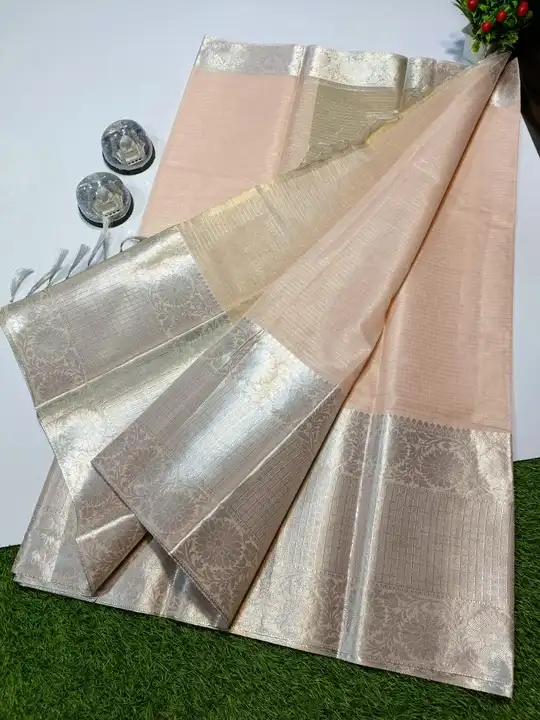 *Banarasi Tissu Saree*
Sin
Banarsi gold  and silver Tissue silk saree with running zari blouse and p uploaded by Azan febrics on 4/28/2023