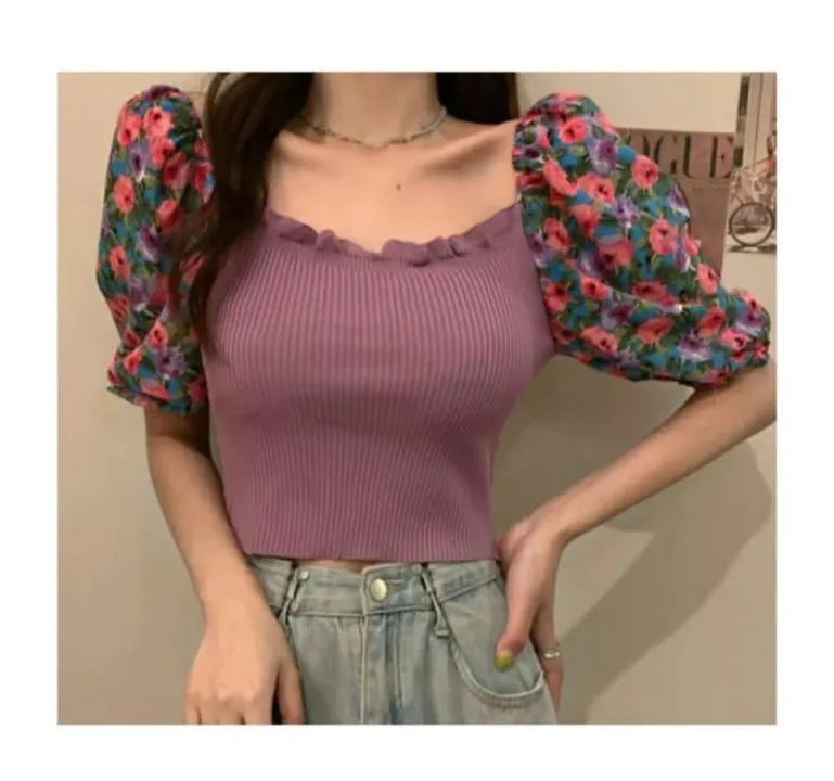 Crop top size-30/32 lg-16 uploaded by Trending hub on 4/28/2023