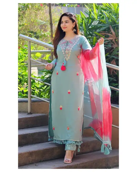 M to XXL, Reyon Kurti Pant and Dupatta uploaded by Online Ladies Dresses on 4/28/2023