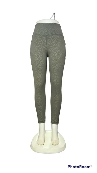 Woman tights  uploaded by Anklett fashion on 4/29/2023