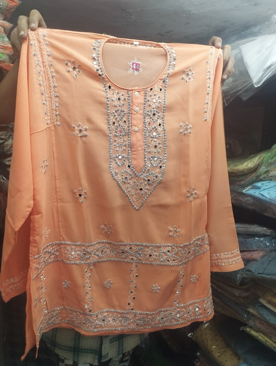Short kurti uploaded by Sifar by neda on 4/29/2023