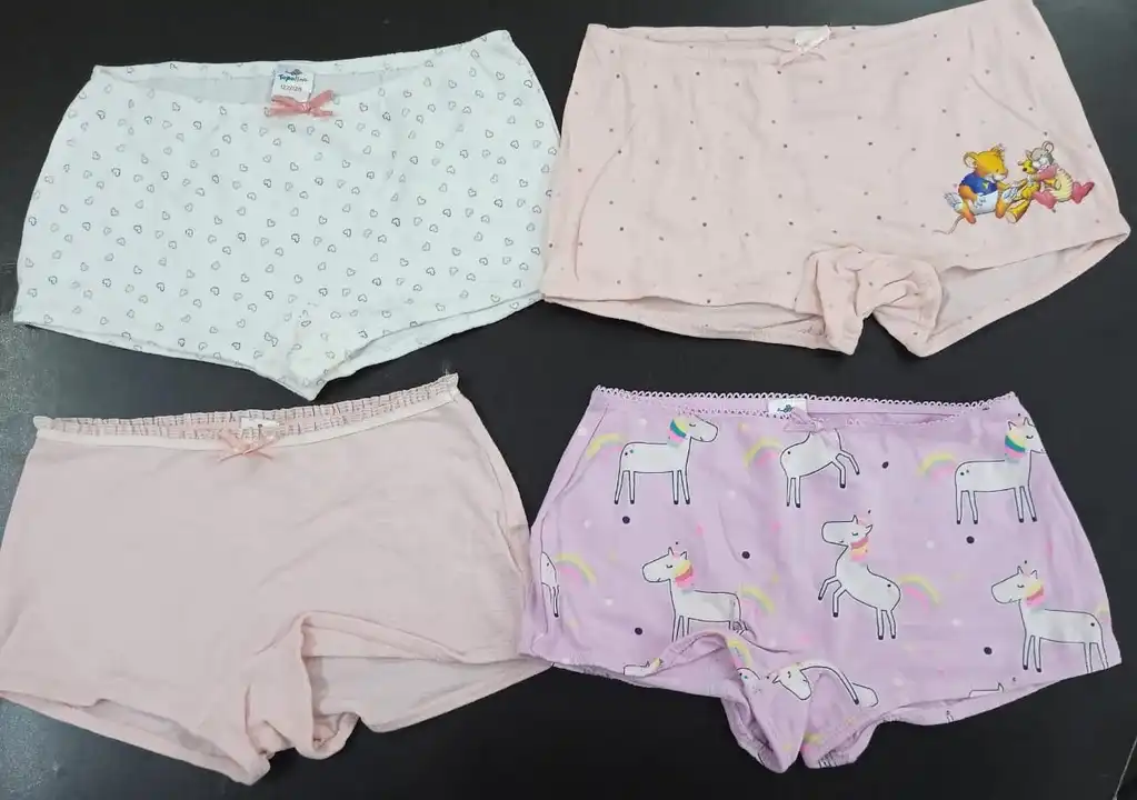 Post image Girls kids undergarments
Size 3 year to 12 year
Moq 50 pv