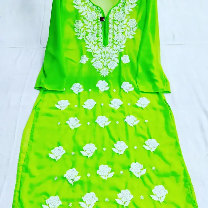 Lakhnawi Georgette kurti with inner uploaded by Sufiya collection on 5/28/2024