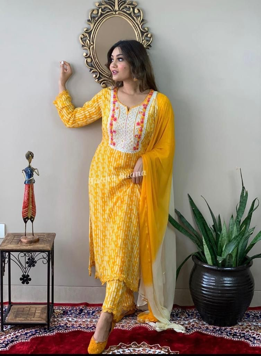 M/38 to XXL/44, melanage kurti with pant and chiffon dupatta heavy real gota work and  thread embroi uploaded by Online Ladies Dresses on 4/30/2023