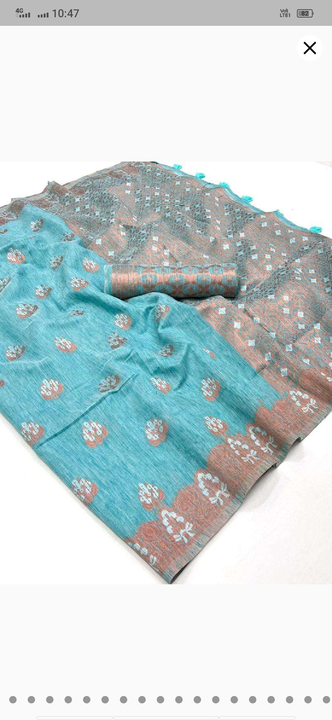 Khadi linen with reshom thred weaving uploaded by Disha collection on 4/30/2023