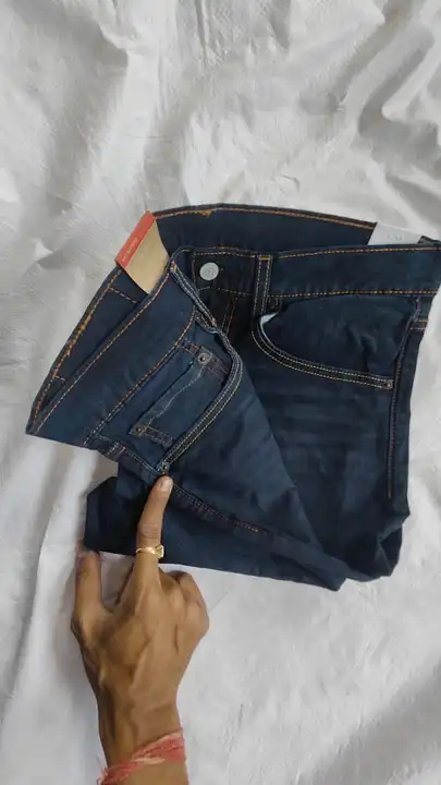 Levis jeans 💯 original  uploaded by Orignal surplus garment on 4/30/2023