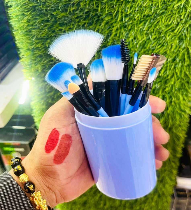 Personal makeup brush set uploaded by Shree Balaji Beauty & Care on 4/30/2023