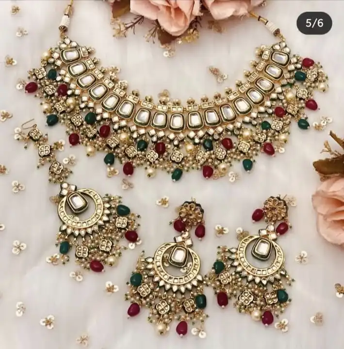 Kundan multi choker set uploaded by Rehaman beauty jewellars on 4/30/2023