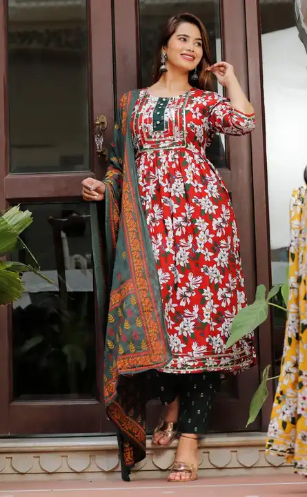 M to XXL, Rayon Fabric Printed Straight Kurti And Gotta Detailing Side Cut Heavy Lace Kurti With Pan uploaded by Online Ladies Dresses on 4/30/2023