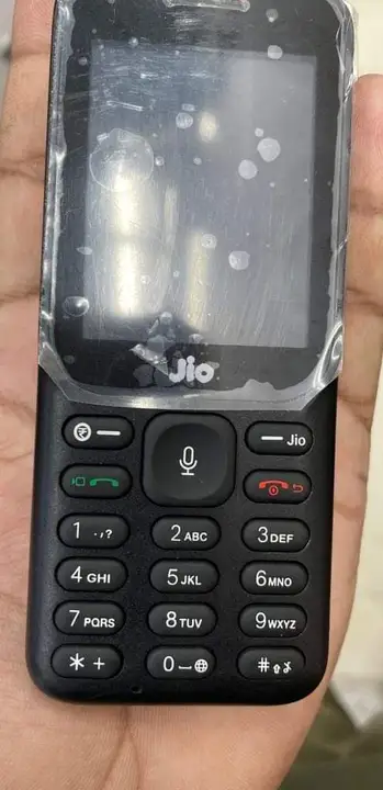Post image I want 11-50 pieces of Mobile Pouches at a total order value of 10000. I am looking for Jio f320 Mobile good condition. Please send me price if you have this available.