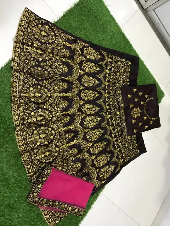 Lehenga choli and dupattas  uploaded by Taha fashion from surat on 5/1/2023