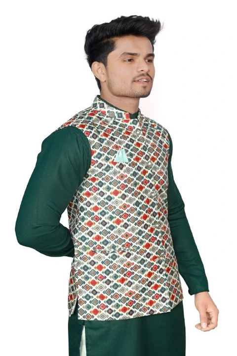2mm sequence printed waistcoat  uploaded by MKG FASHION on 5/1/2023