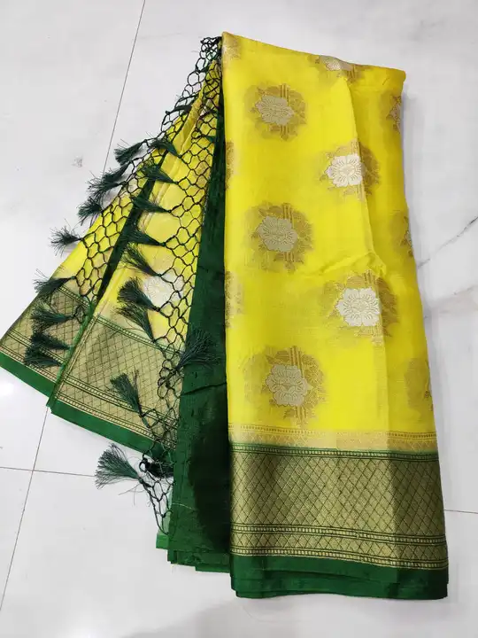Banarasi daeyble semi dupion Meena saree uploaded by Zainab fashion on 5/1/2023