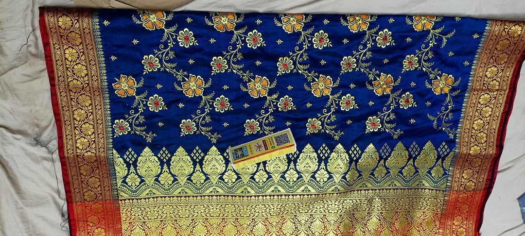 Beautiful Banarasi Embroidery Satan Semi Silk Saree uploaded by Banarasi Trendy Saree on 5/1/2023