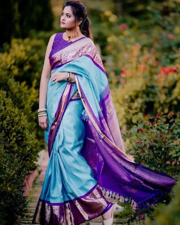 Banarasii sarees  uploaded by Villa outfit on 5/2/2023