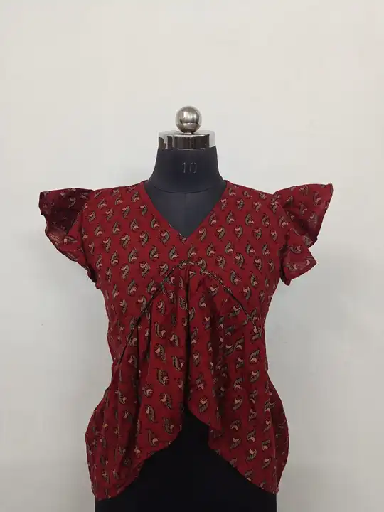 Short Top uploaded by Kutch Arts on 5/2/2023