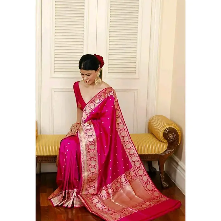 Post image Saree Fabric: Banarasi Silk
Blouse: Separate Blouse Piece
Blouse Fabric: Banarasi Silk
Pattern: Zari Woven
Blouse Pattern: Zari Woven
Net Quantity (N): Single
Sizes: 
Free Size
Country of Origin: India