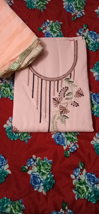 Pink suit with dupatta (heavy) uploaded by business on 5/2/2023